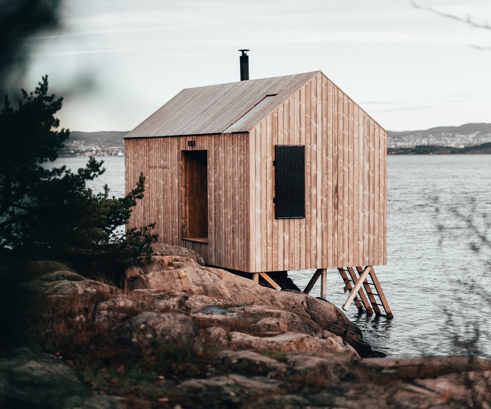 Fishing cabin